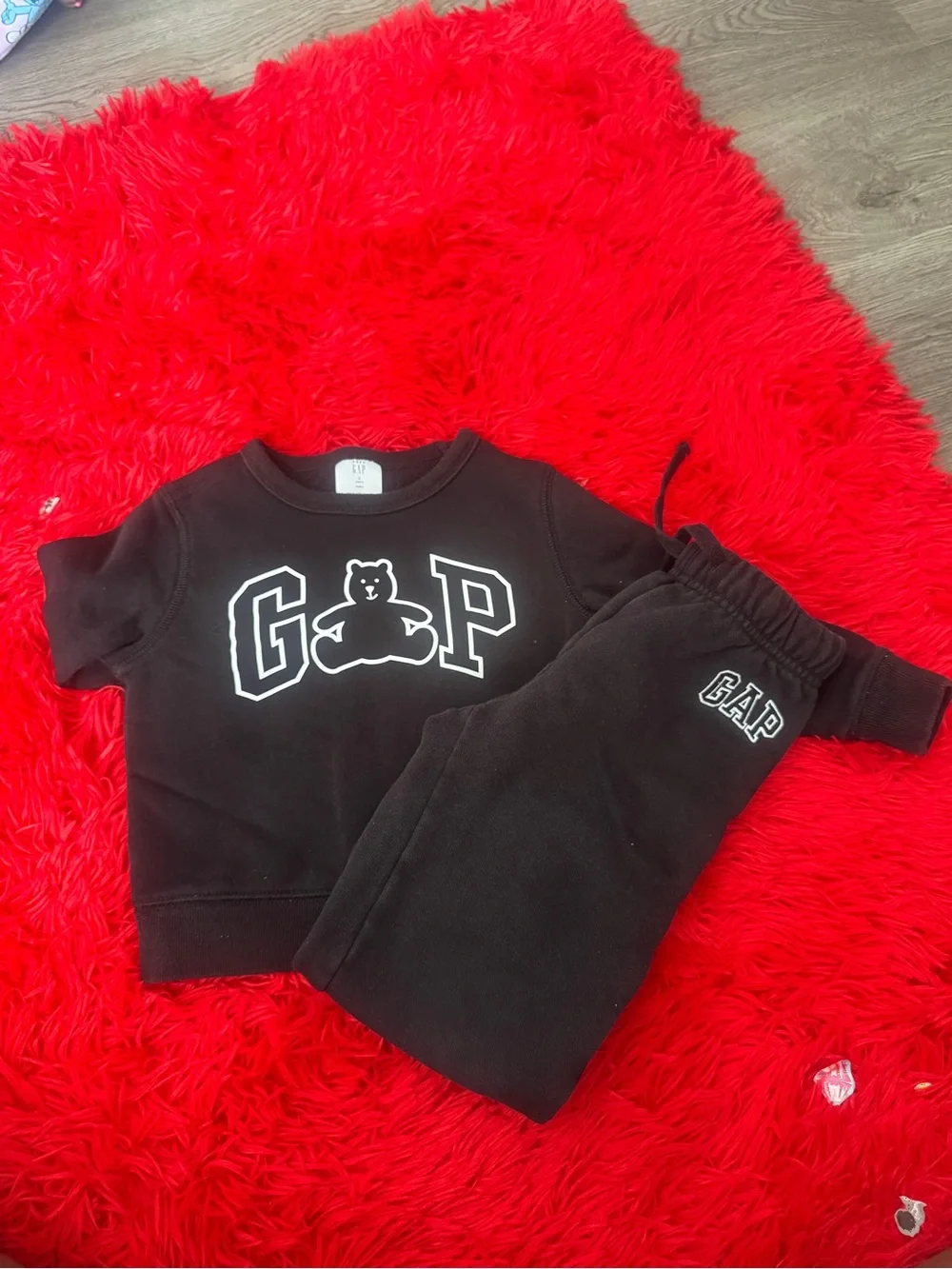 GAP Black Logo Sweatshirt and Pants Set